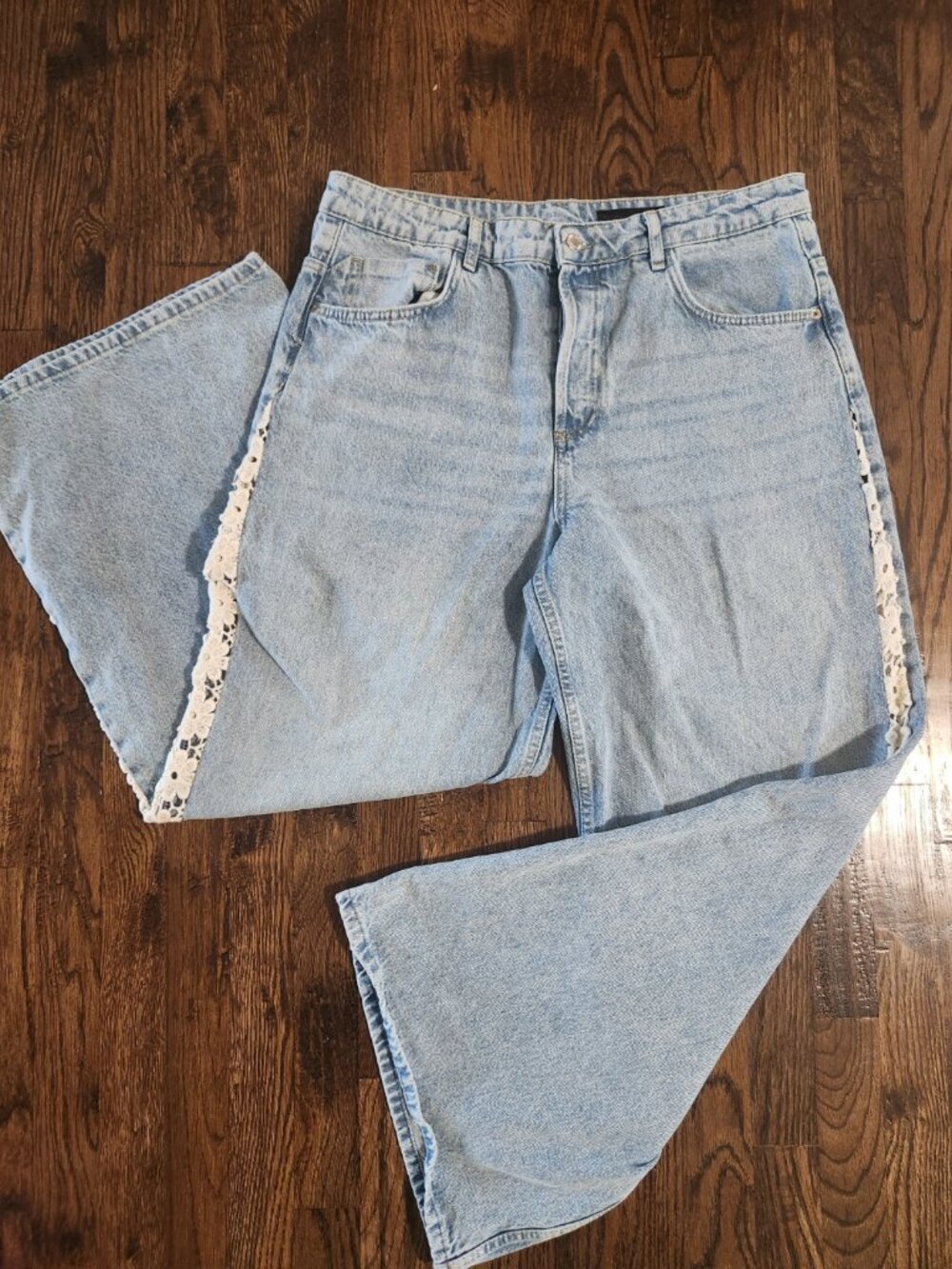 Zara Women’s High Waist Wide Leg Crochet Combined Jeans Button-fly size 12